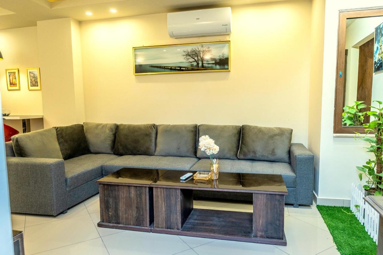 The Millenial Apartments & Suites Bahria Town Rawalpindi Ngoại thất bức ảnh