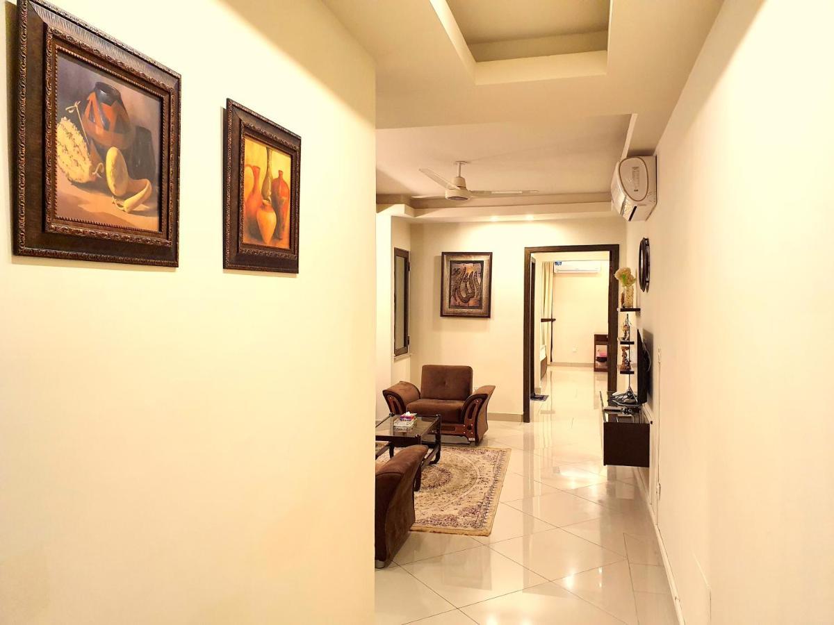 The Millenial Apartments & Suites Bahria Town Rawalpindi Ngoại thất bức ảnh