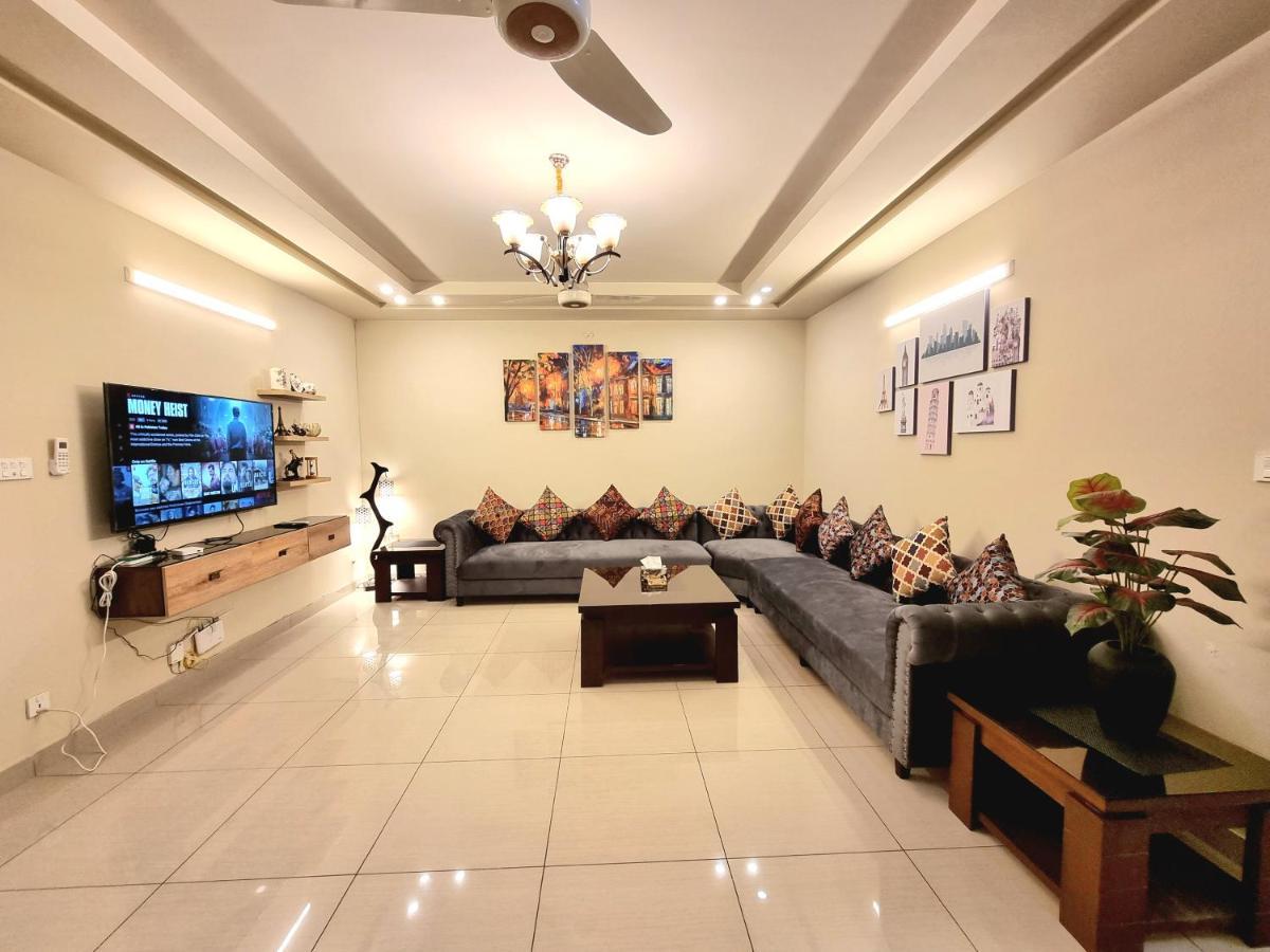 The Millenial Apartments & Suites Bahria Town Rawalpindi Ngoại thất bức ảnh
