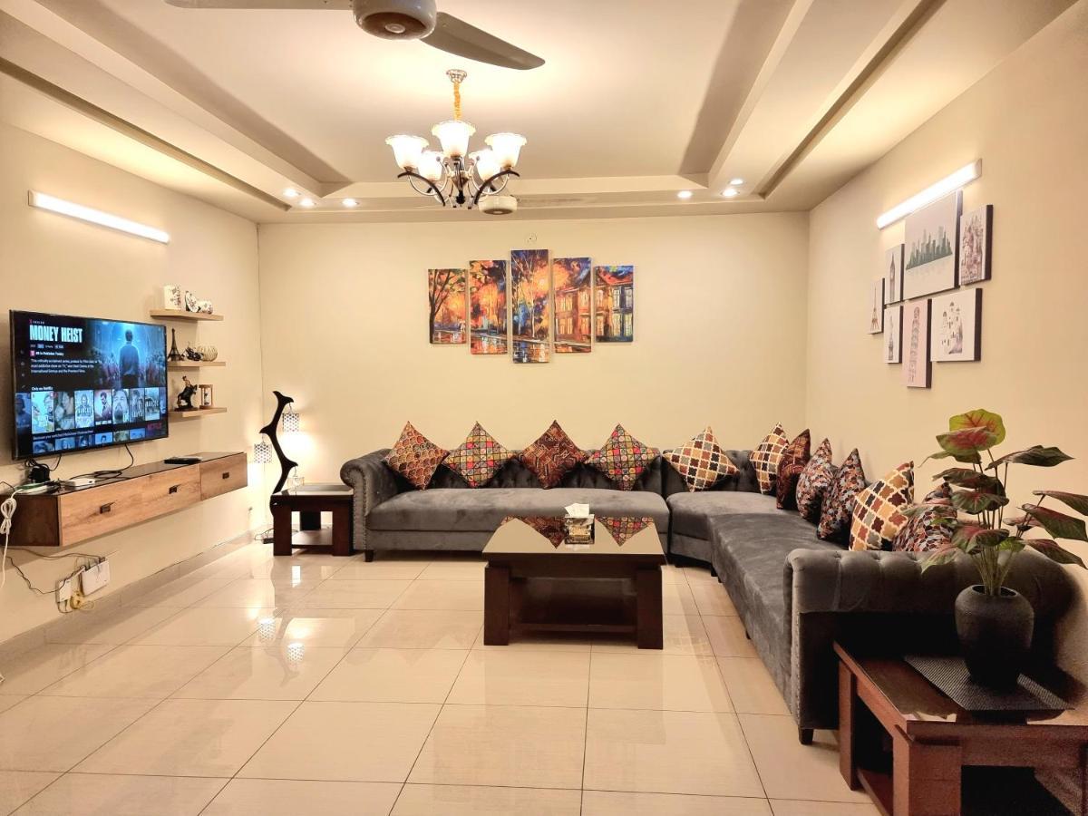 The Millenial Apartments & Suites Bahria Town Rawalpindi Ngoại thất bức ảnh