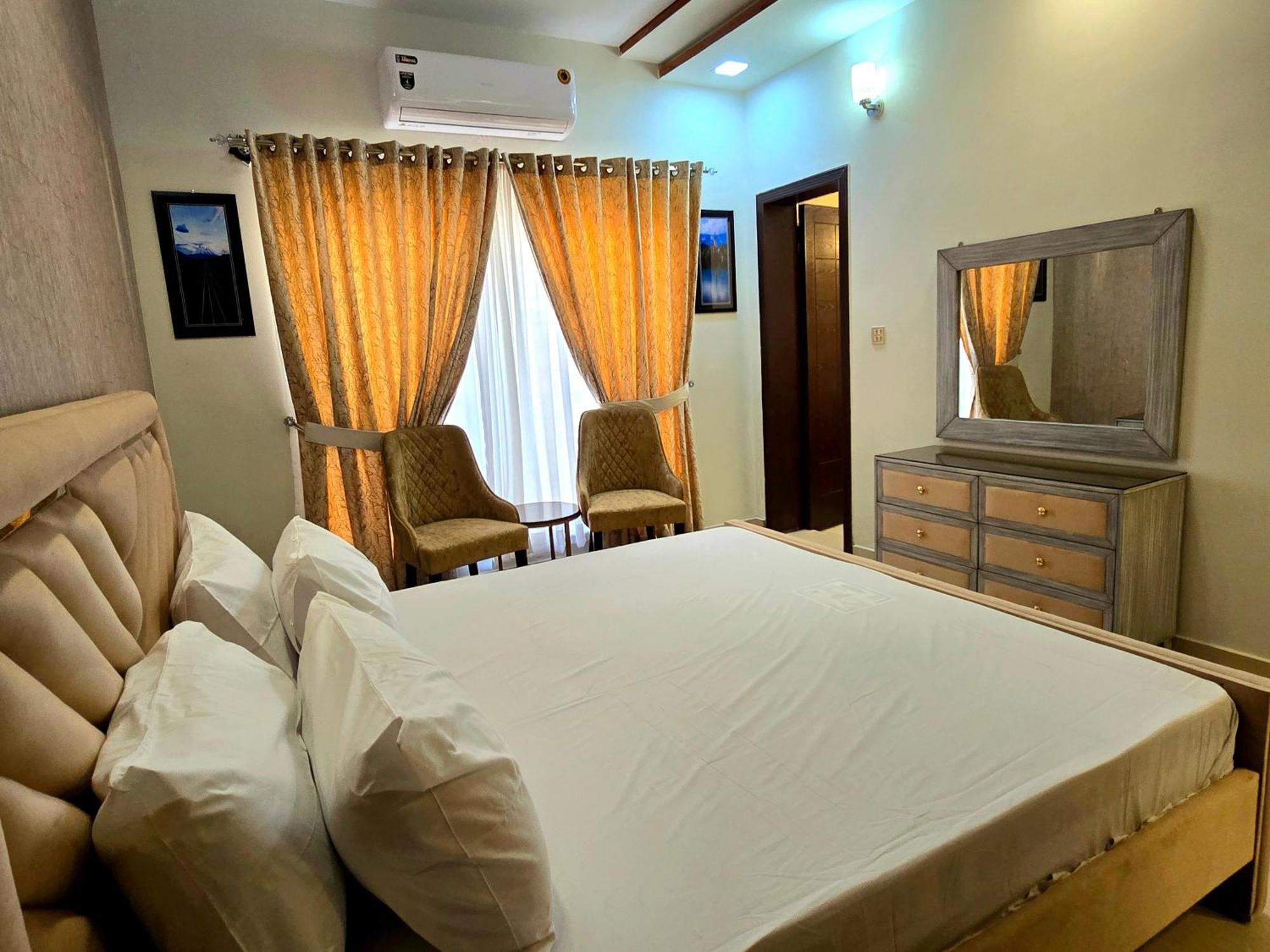 The Millenial Apartments & Suites Bahria Town Rawalpindi Phòng bức ảnh